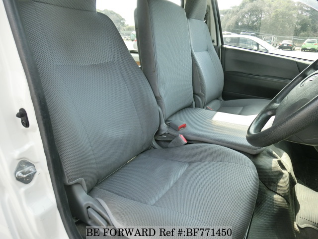 Used 2009 Toyota HiAce Van - Front Seats