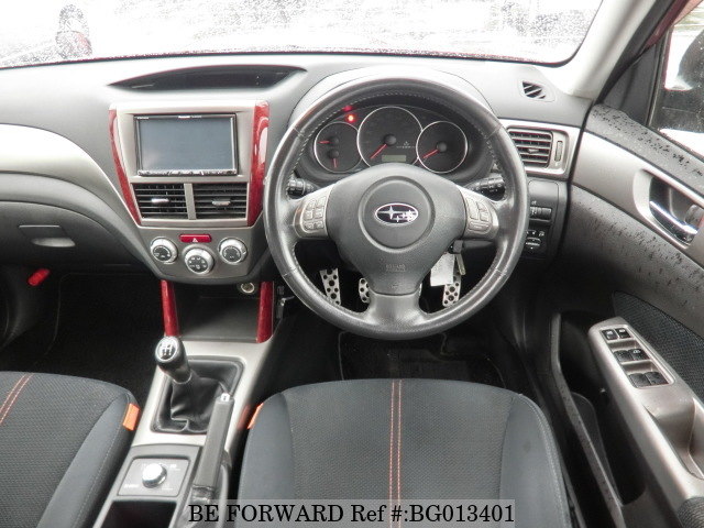 center console of a used 2008 subaru forester from japanese exporter BE FORWARD